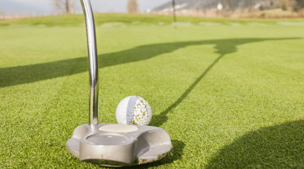 Crafting a Powerful and Dependable Putting Stroke